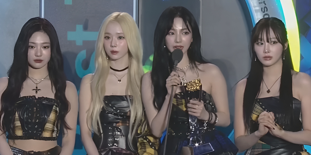 How a Single Livestream Moment Reset the “NingSelle” Conversation