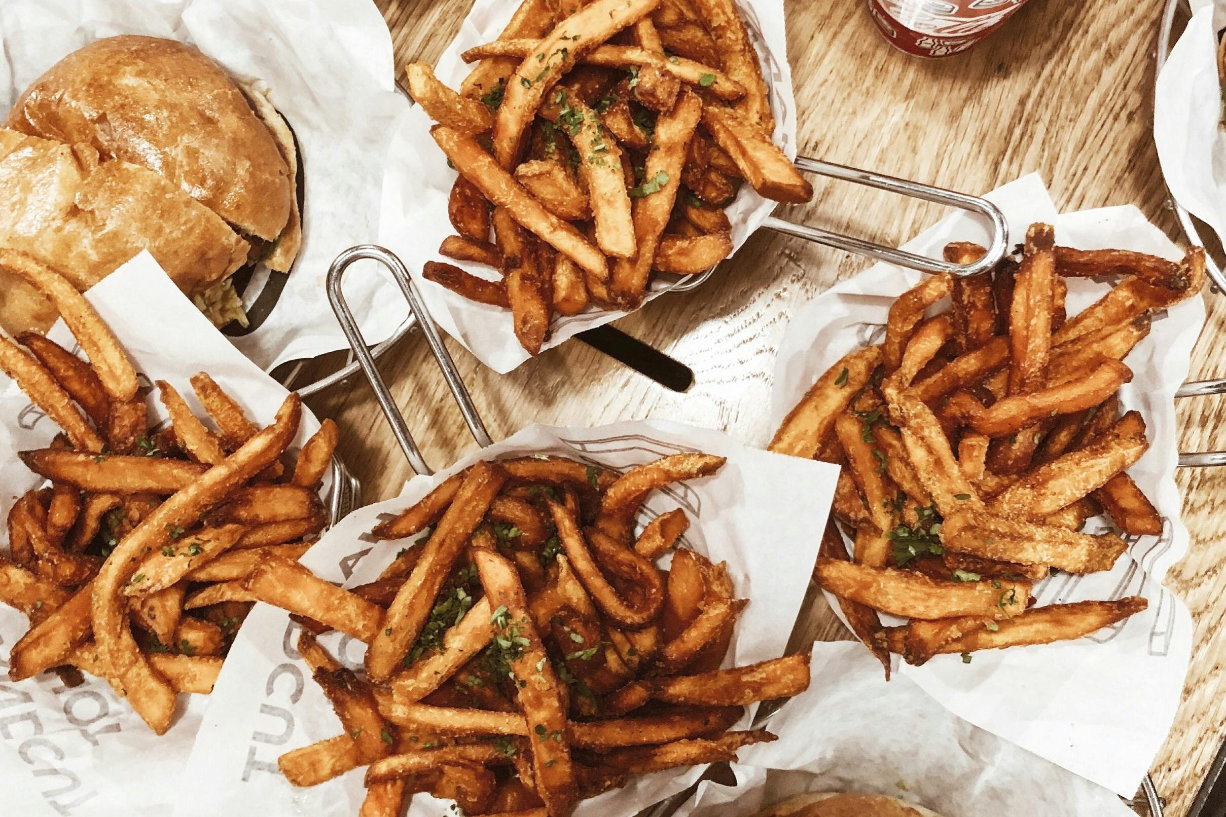 Why Young Koreans Are Meeting Strangers to Eat French Fries Together